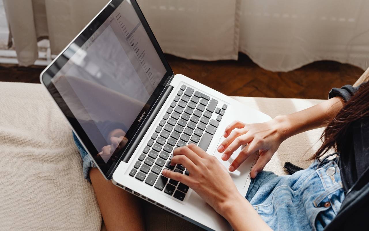 Letter of Recommendation Samples, Templates, & Tips for Writers & Applicants
