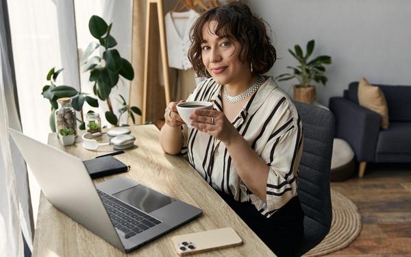 30 Best Jobs for Introverts (Remote, No Experience, High Pay, & More)
