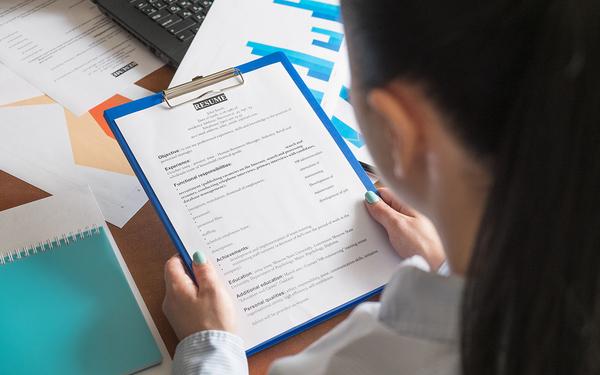 How to Write Resume Bullet Points That Get Interviews