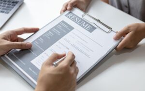 How to List an Unfinished Degree on Your Resume (Examples & Templates)