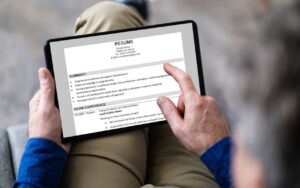 How to Write a Resume for Internal Positions: Tips, Template, & Examples
