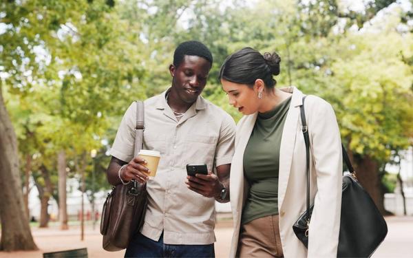 What Are the Pros and Cons of Discussing Your Salary?