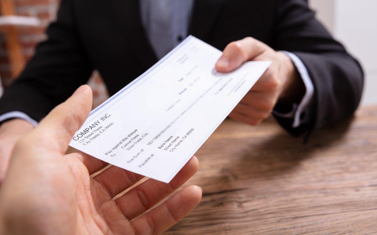 These are America&rsquo;s best- and worst-paying jobs