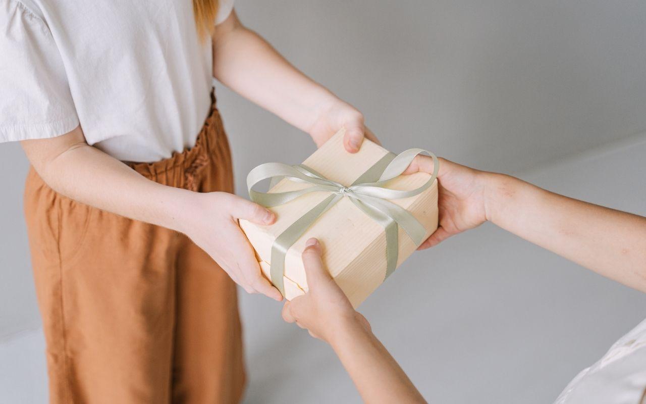 25 Mentor Gifts That Say Thank You