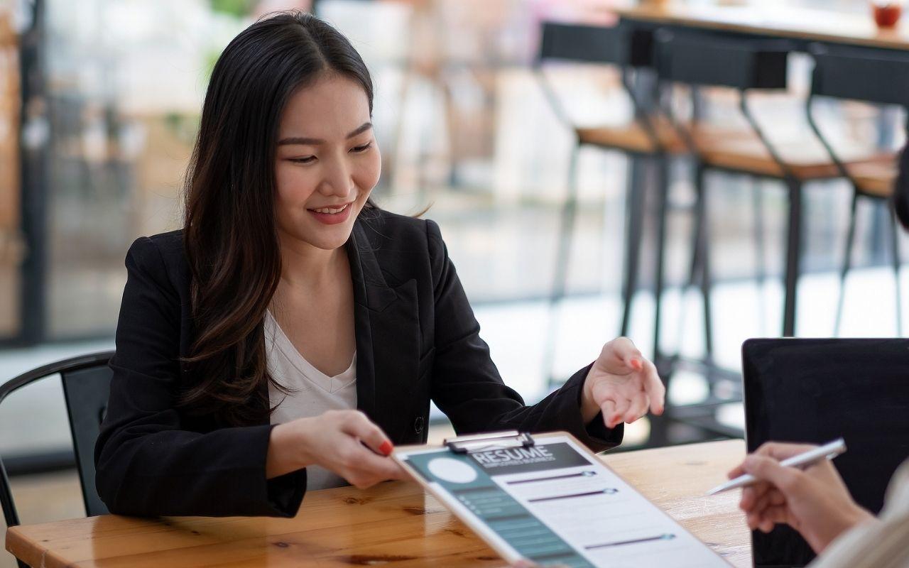 Job Applicant Answering Quantitative Job Interview Questions