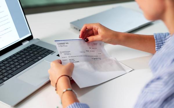 Should You Keep Your Salary a Secret?