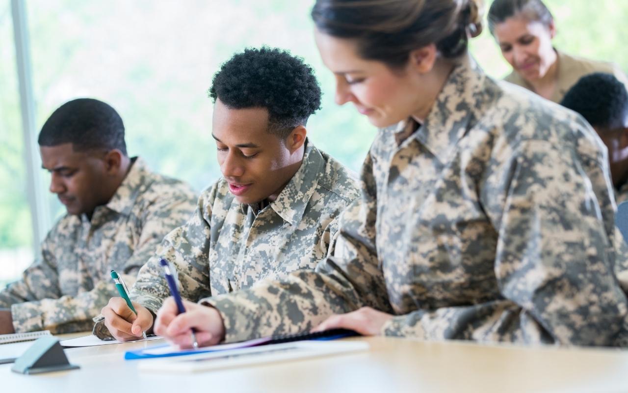 Effectively present your military skills