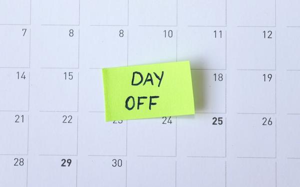Paid Time Off Policy: Pros and Cons