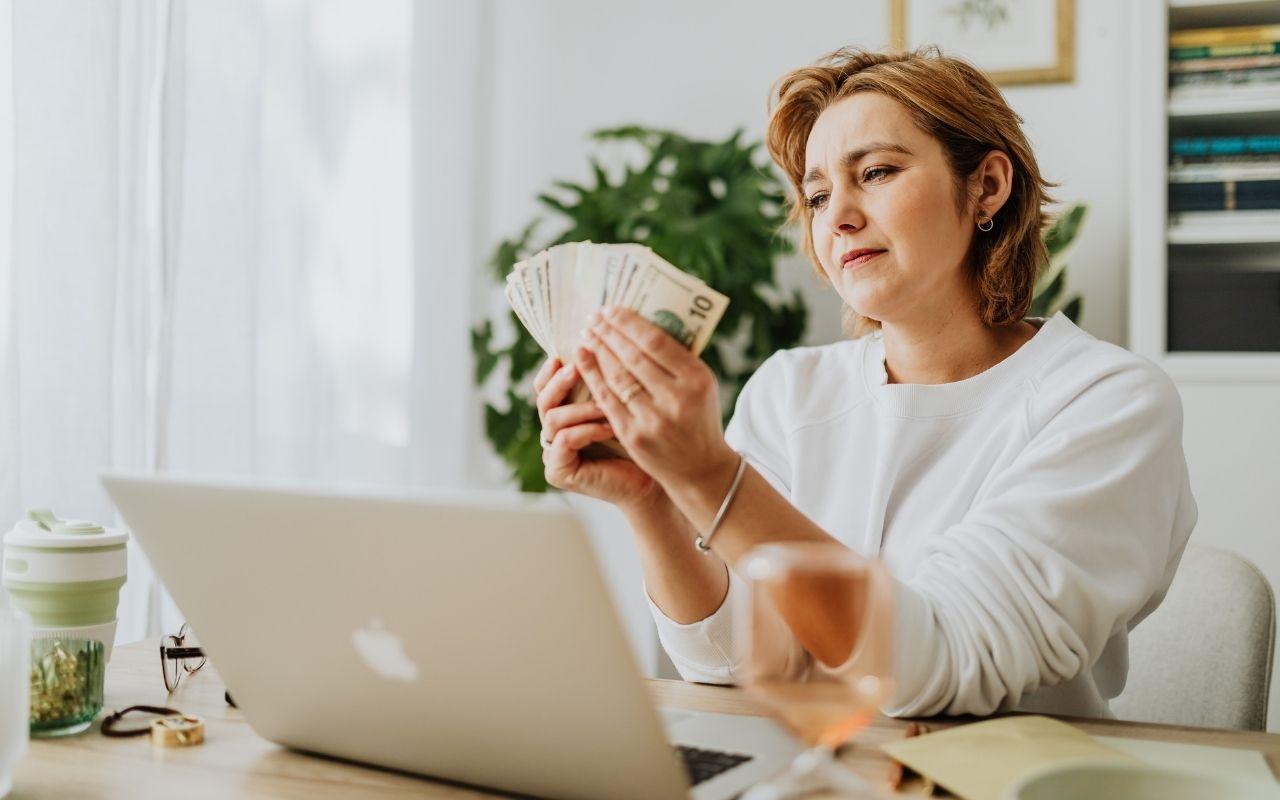 Should you work two jobs when you&rsquo;re first starting out?