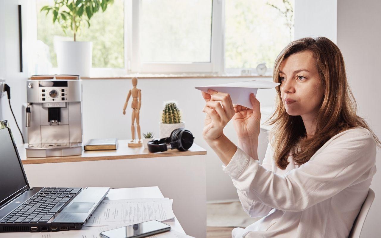 Unproductive Worker Summer Slowdown